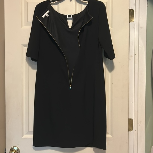 Sandra Darren Dress Size 10 Black - Picture 8 of 9